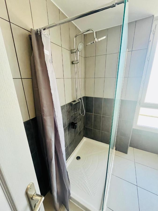 Superbe Duplex Design Neuf 2 Chambres, Climatise Tout Confort, Facile D,Acces Stationnement Gratuit مارسيليا المظهر الخارجي الصورة