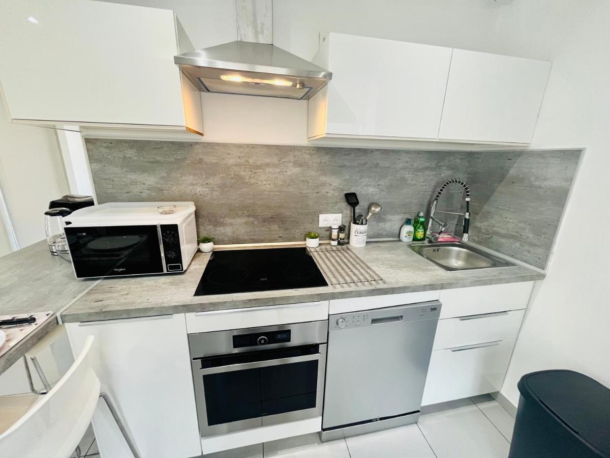 Superbe Duplex Design Neuf 2 Chambres, Climatise Tout Confort, Facile D,Acces Stationnement Gratuit مارسيليا المظهر الخارجي الصورة